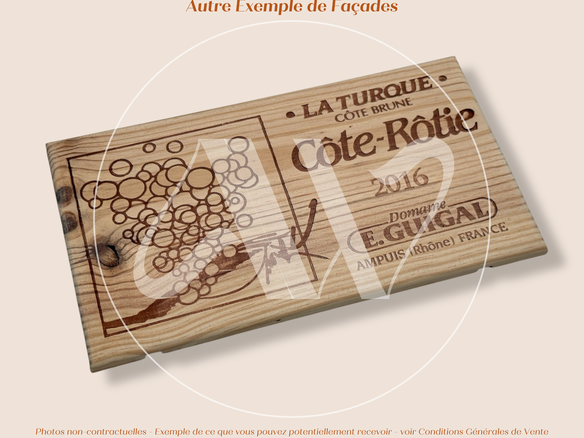 Estampe / Façade d'une caisse de vin en bois du Domaine Guigal - La Turque - Cote-Rotie | Format 6 bouteilles = 30x17 cm