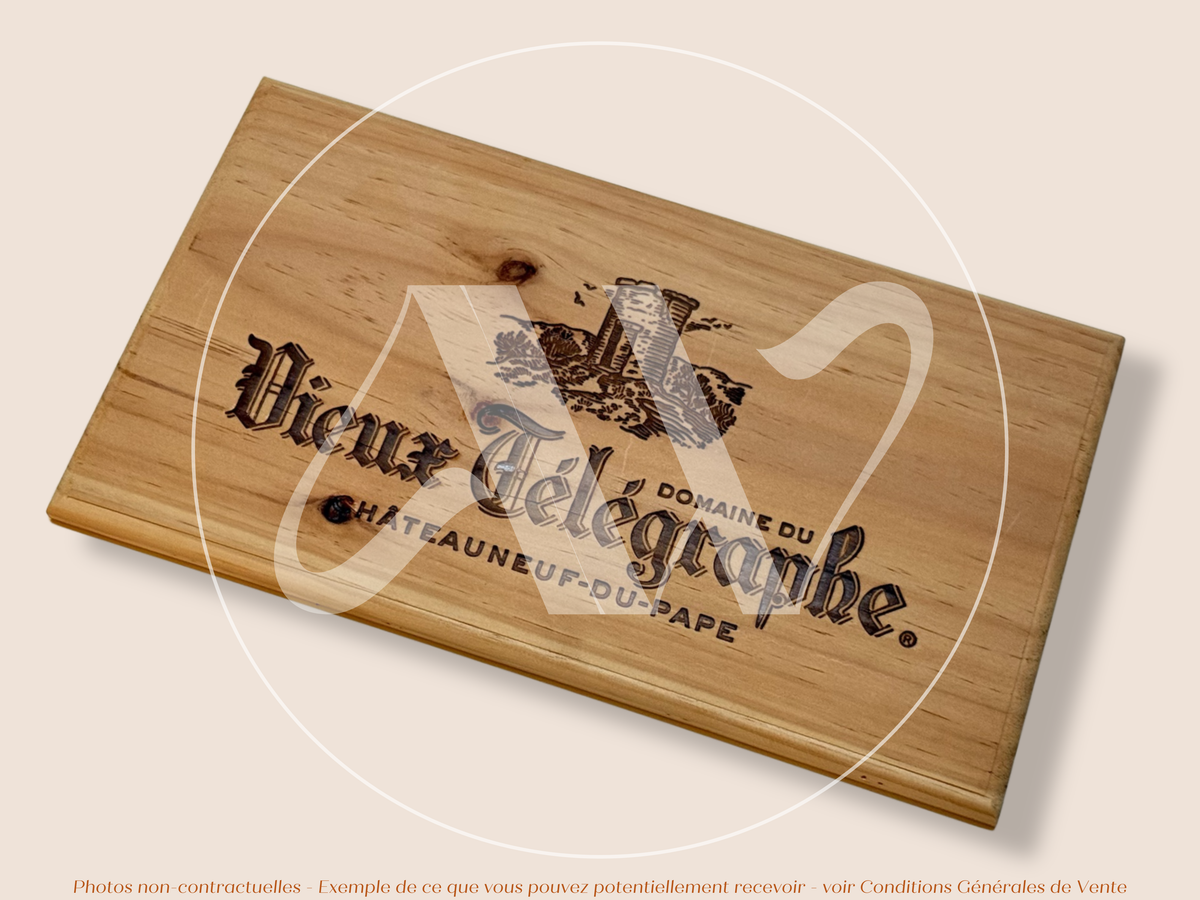 Façade Estampe bois – Domaine du Vieux Télégraphe – Châteauneuf-du-Pape (Vallée du Rhône) – Format 30x17 cm – Icônique de l'appellation