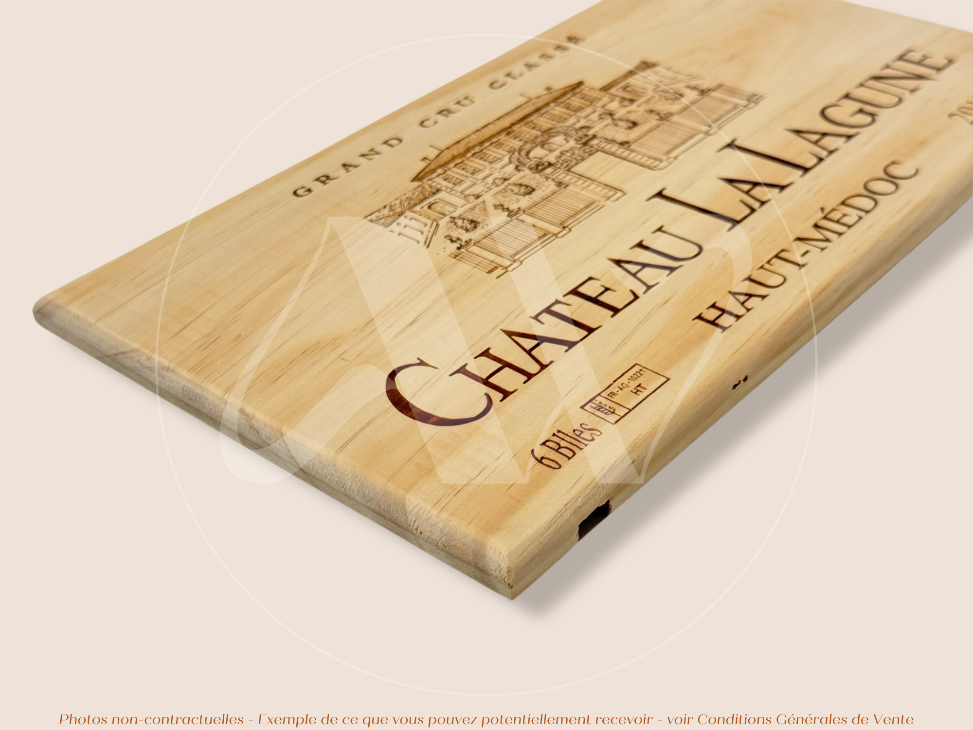 Estampe / Façade d'une caisse de vin en bois du Chateau La Lagune - Millésime 2017 - Haut Médoc - Bordeaux | Format 6 ou 12 bouteilles = 30x17