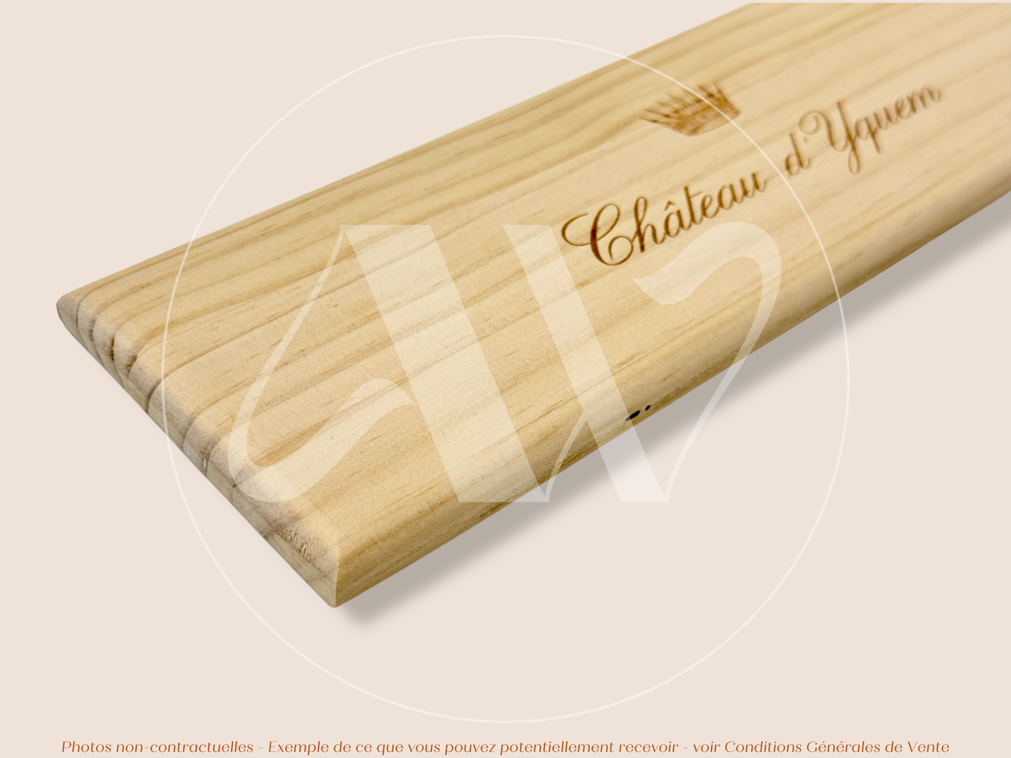 Estampe / Façade d'une caisse de vin en bois du Chateau Yquem - Sauternes - Bordeaux | Format 1 bouteille = 30x9