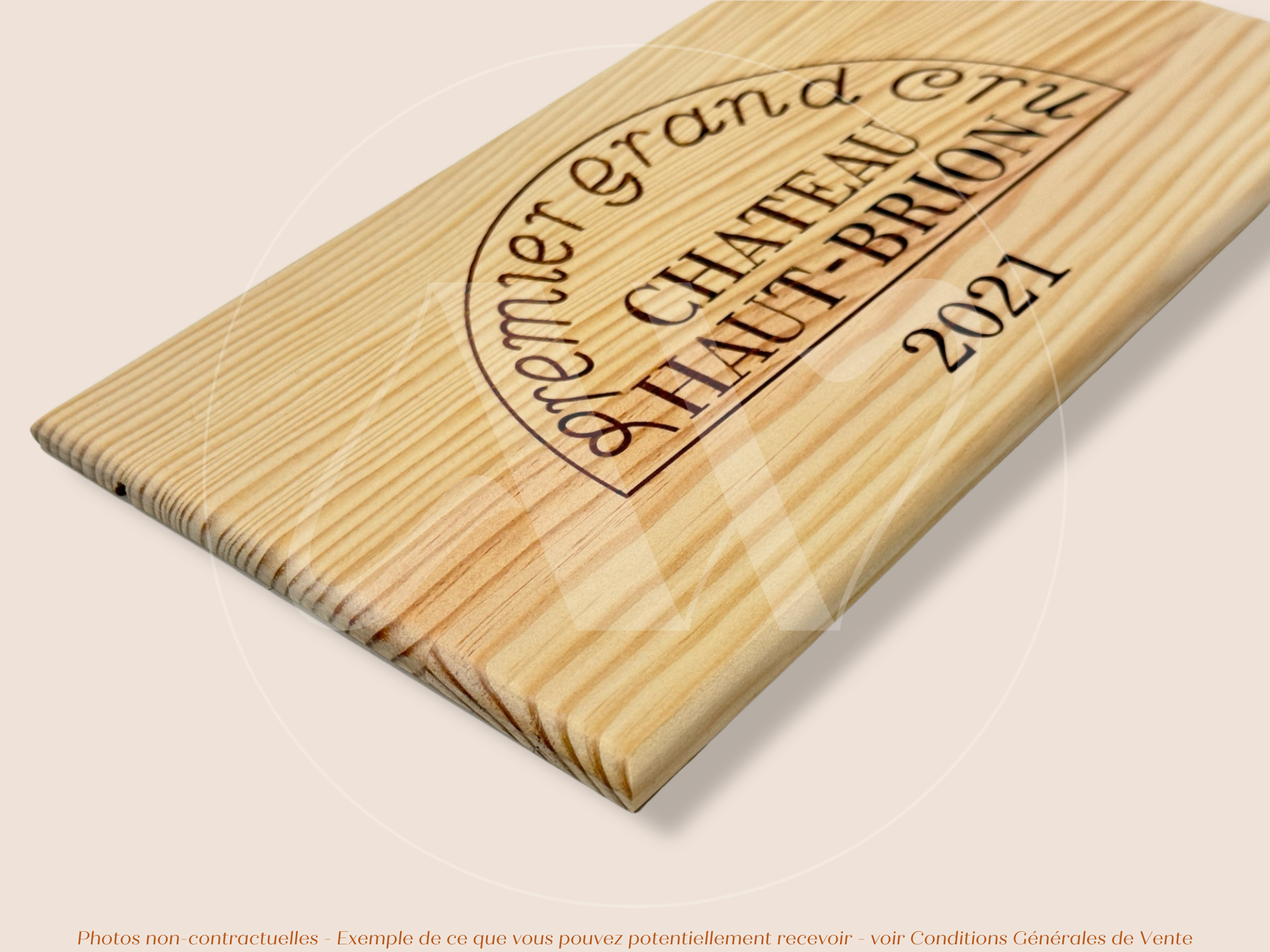 Estampe / Façade d'une caisse de vin en bois du Chateau Haut Brion 2021 - Bordeaux | Format 12 bouteilles = 30x17 cm