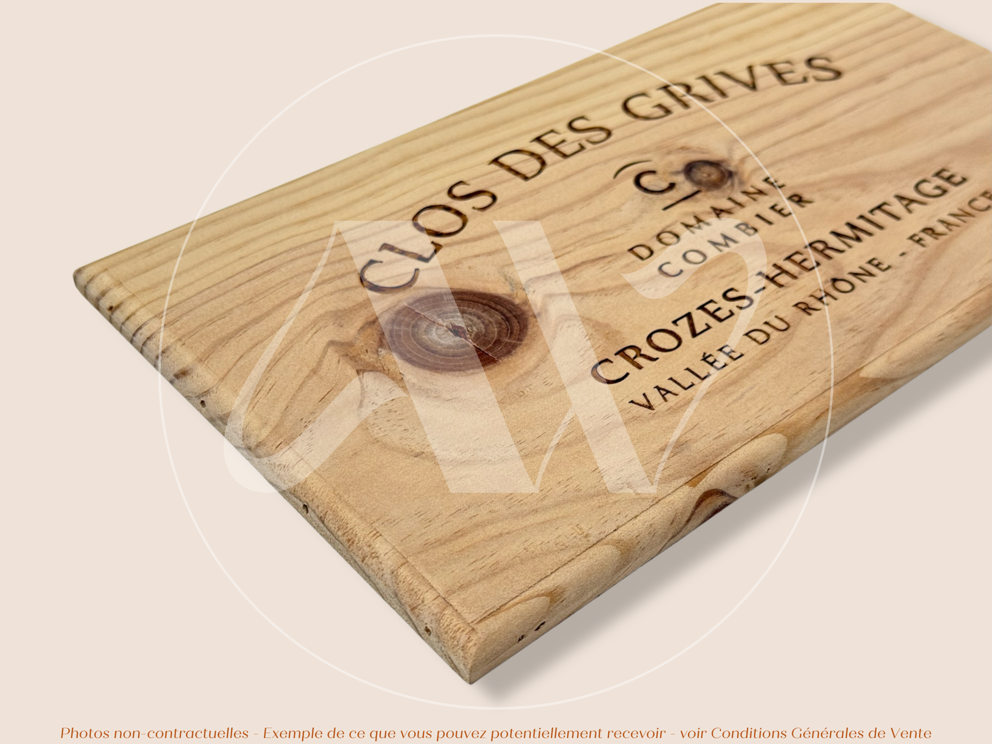 Estampe / Façade d'une caisse de vin en bois du Domaine Combier du Clos des Grives - Vallée du Rhône | Format 6 bouteilles = 30x17