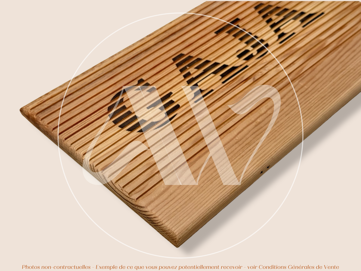 Estampe / Façade d'une caisse de vin en bois du Domaine Gaja - Barbaresco - Italie | Format 6 bouteilles = 30x17 cm