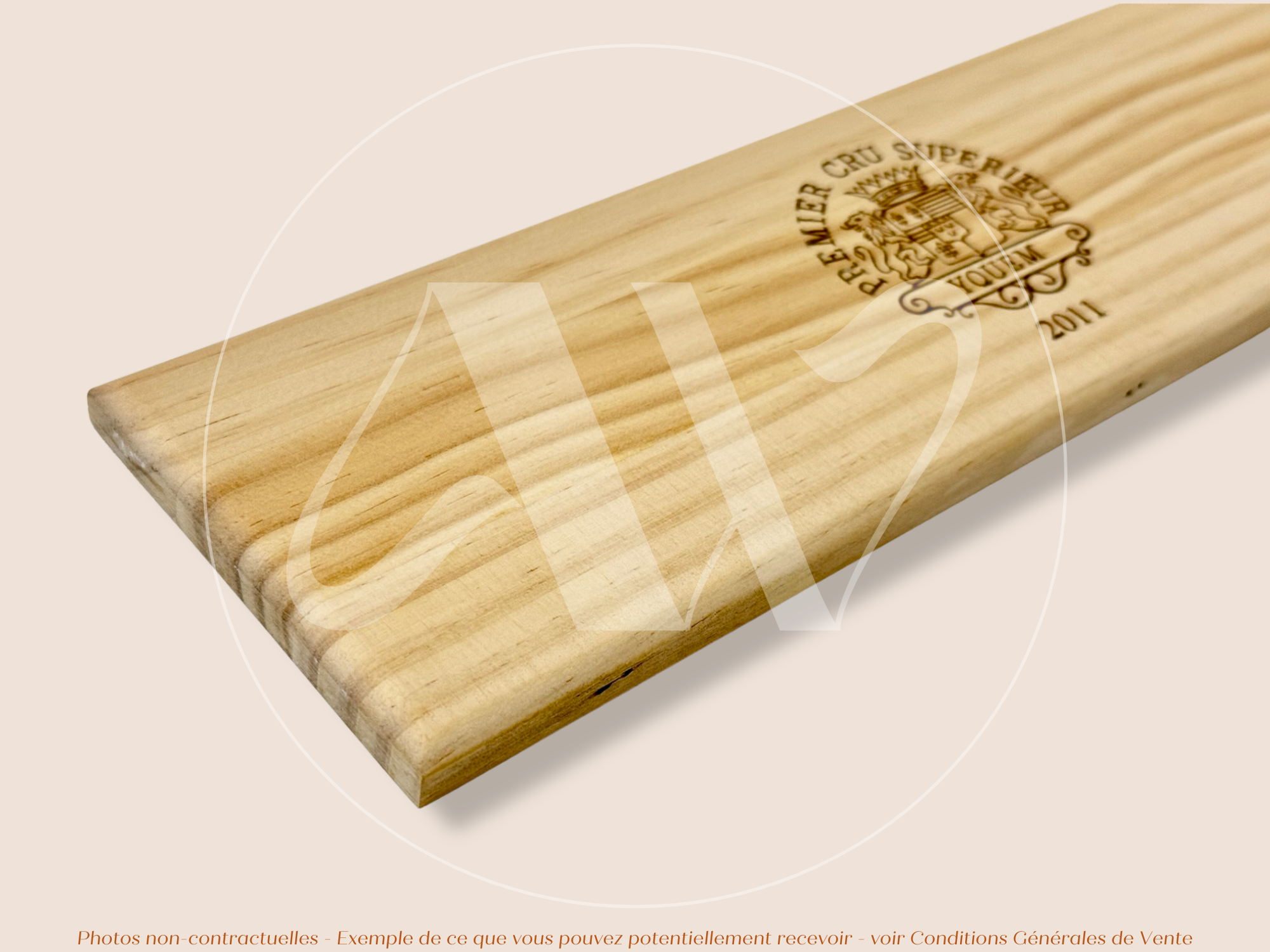 Estampe / Façade d'une caisse de vin en bois du Chateau Yquem 2011 - Sauternes - Bordeaux | Format 1 bouteille = 30x9