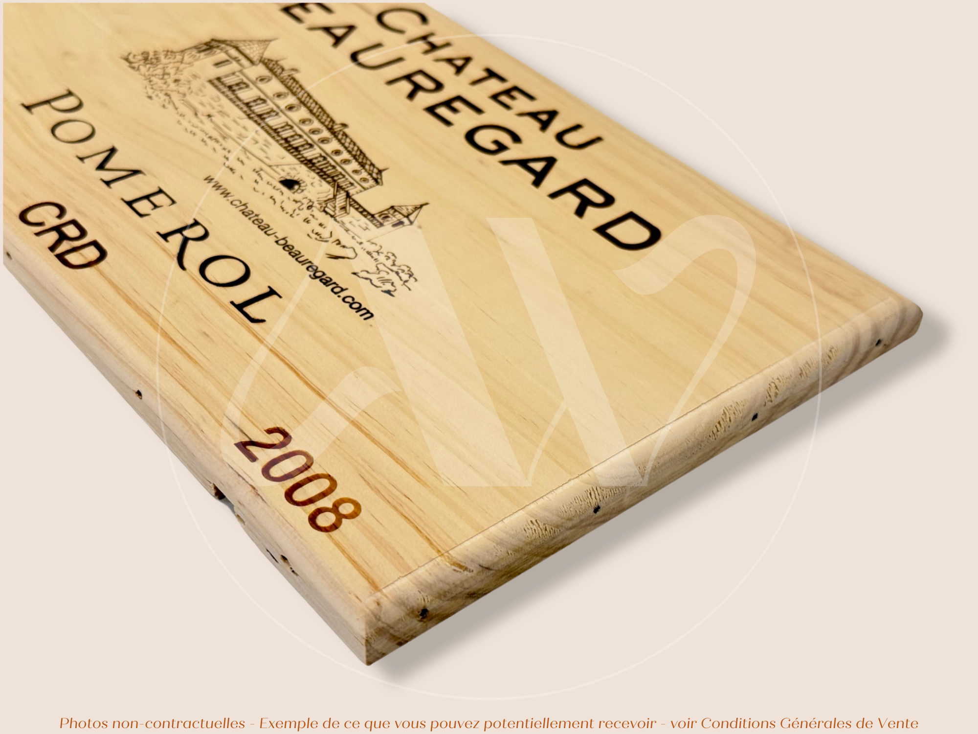 Estampe / Façade d'une caisse de vin en bois du Chateau Beauregard - Pomerol - 2008 - Bordeaux | Format 30x17 cm
