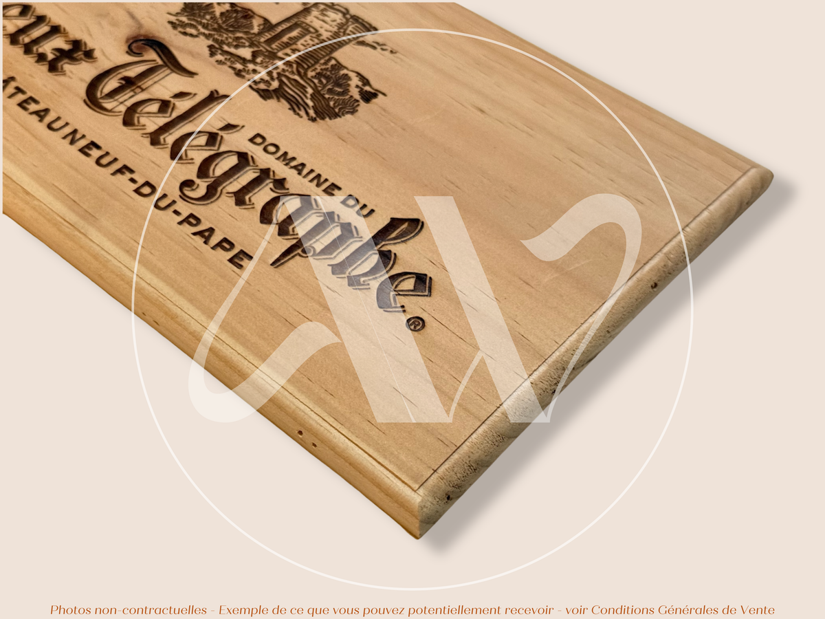 Façade Estampe bois – Domaine du Vieux Télégraphe – Châteauneuf-du-Pape (Vallée du Rhône) – Format 30x17 cm – Icônique de l'appellation