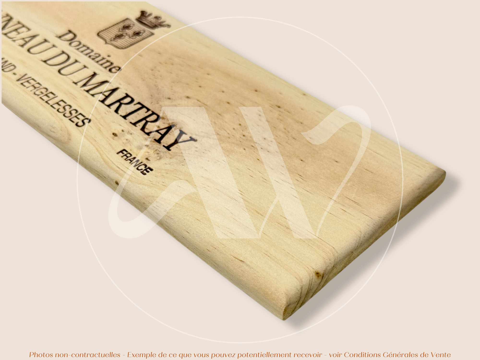 Estampe / Façade d'une caisse de vin en bois du Domaine Bonneau du Martray - Bourgogne | Format 6 bouteilles = 30x9 cm