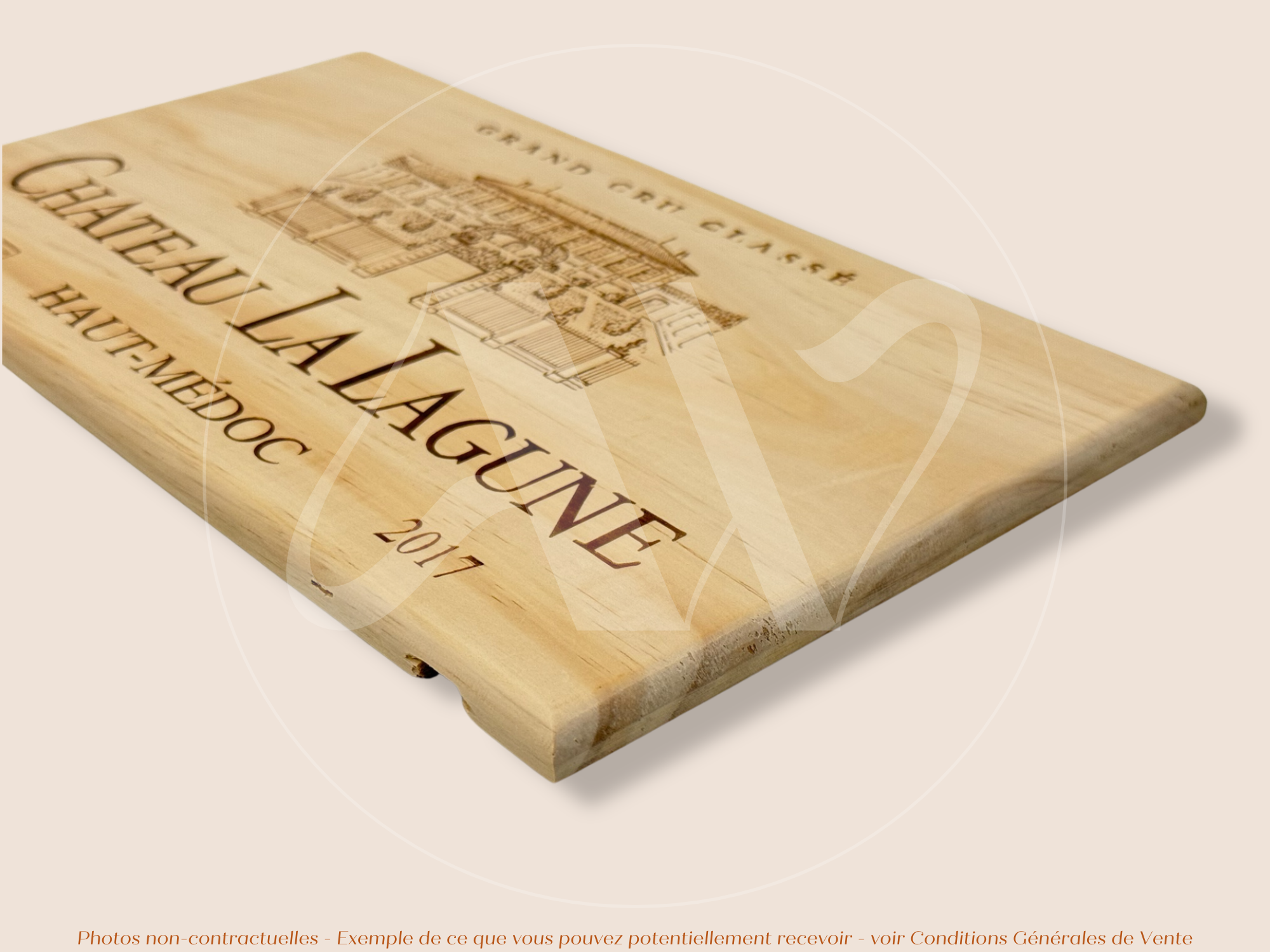 Estampe / Façade d'une caisse de vin en bois du Chateau La Lagune - Millésime 2017 - Haut Médoc - Bordeaux | Format 6 ou 12 bouteilles = 30x17