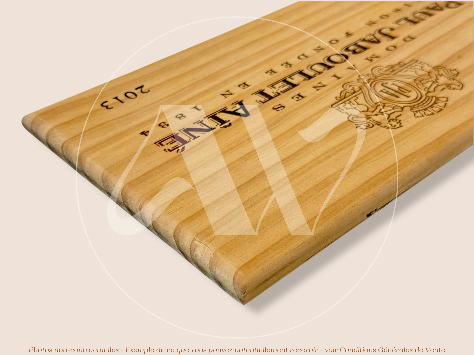 Estampe / Façade d'une caisse de vin en bois du Domaine Paul Jaboulet Ainé - 2013 - Vallée du Rhone | Format 6 bouteilles = 30x17