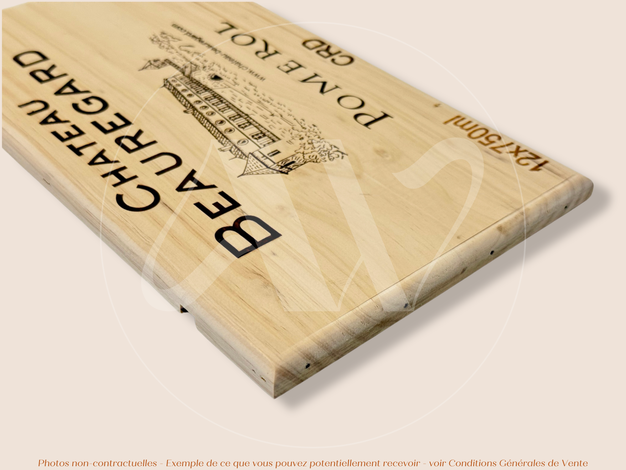 Estampe / Façade d'une caisse de vin en bois du Chateau Beauregard - Pomerol - 2008 - Bordeaux | Format 30x17 cm