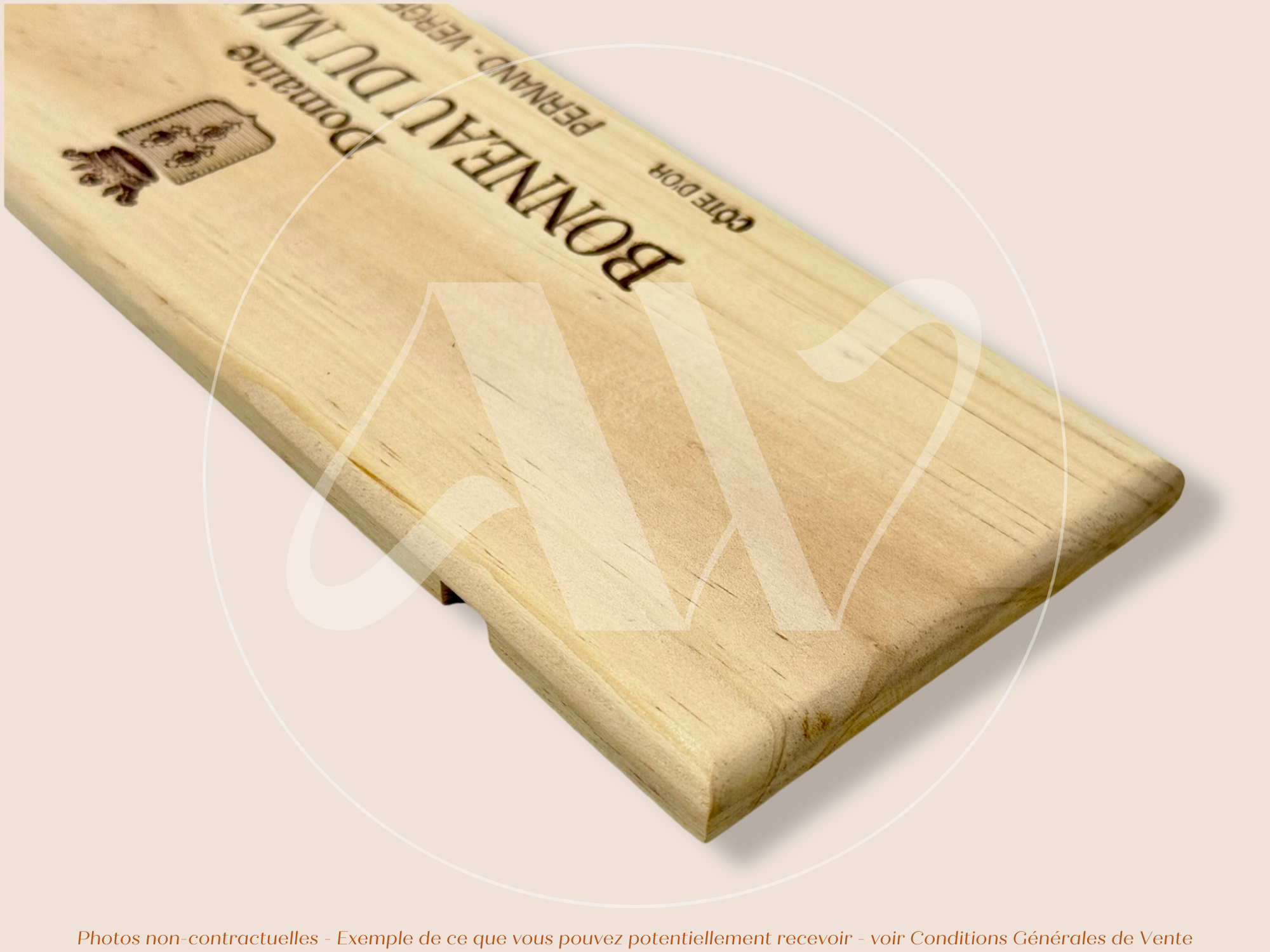 Estampe / Façade d'une caisse de vin en bois du Domaine Bonneau du Martray - Bourgogne | Format 6 bouteilles = 30x9 cm