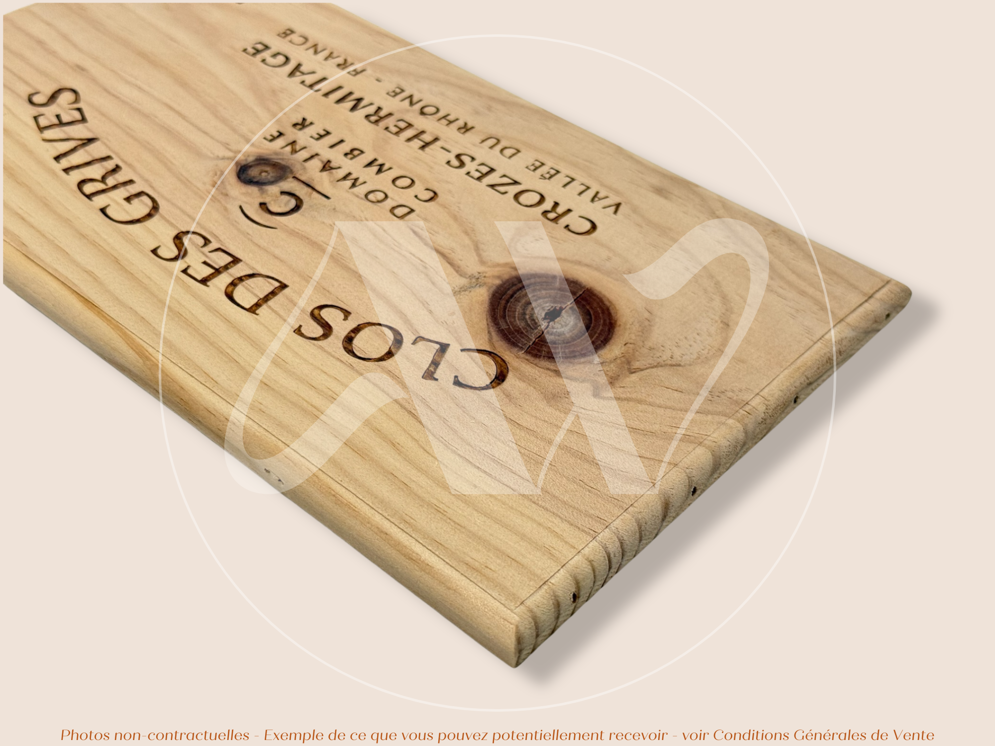Estampe / Façade d'une caisse de vin en bois du Domaine Combier du Clos des Grives - Vallée du Rhône | Format 6 bouteilles = 30x17