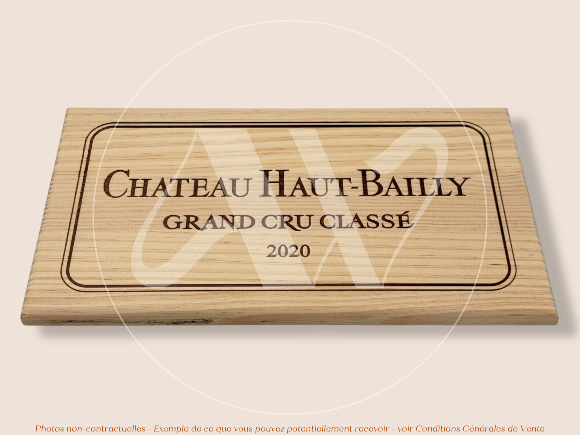 Estampe / Façade d'une caisse de vin en bois du Chateau Haut-Bailly - 2020 - Bordeaux | Format 6 ou 12 bouteilles = 30x17