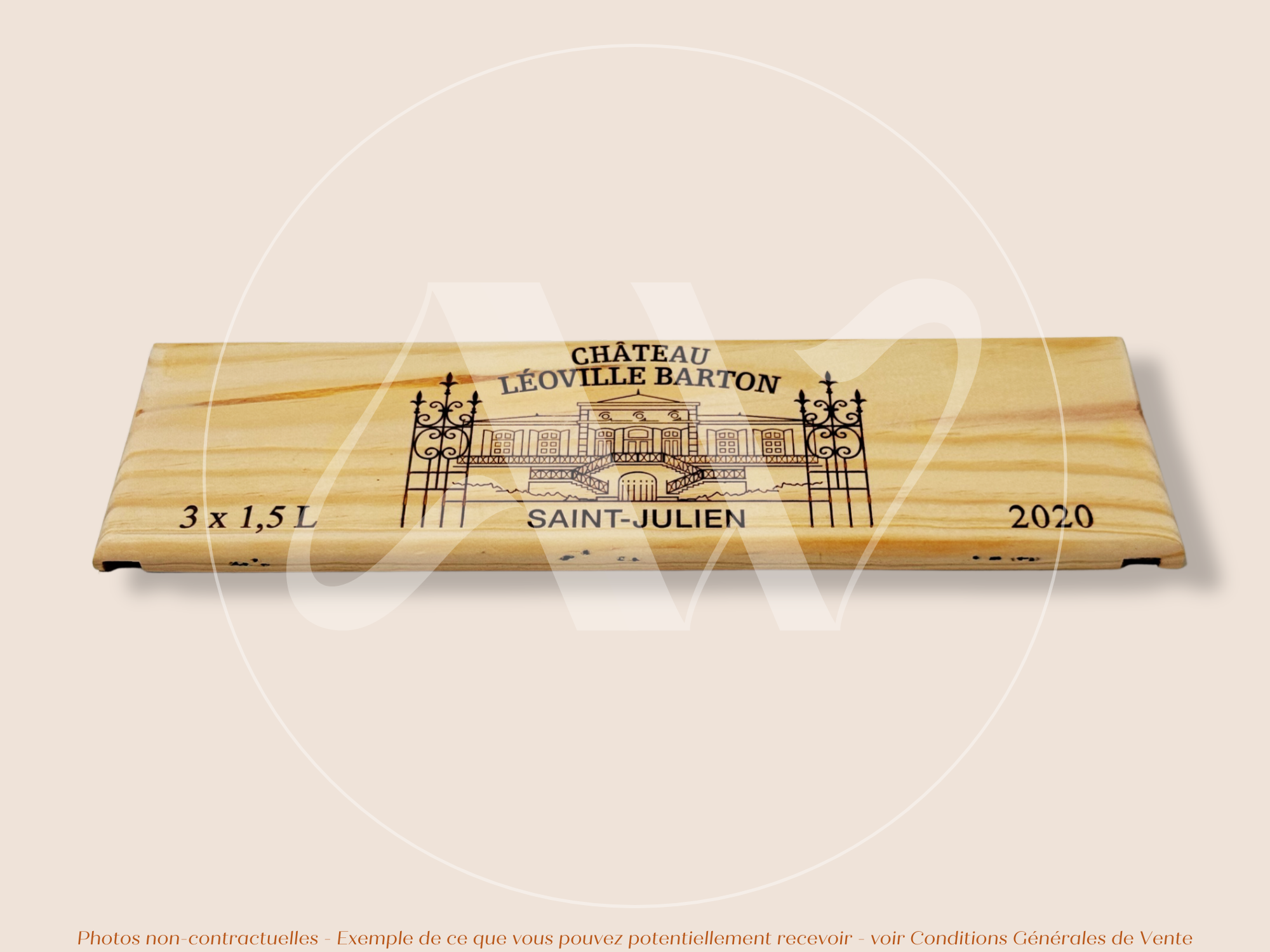 Estampe / Façade d'une caisse de vin en bois du Chateau Leoville Barton - 2020 - Bordeaux | Format : 30x9 cm