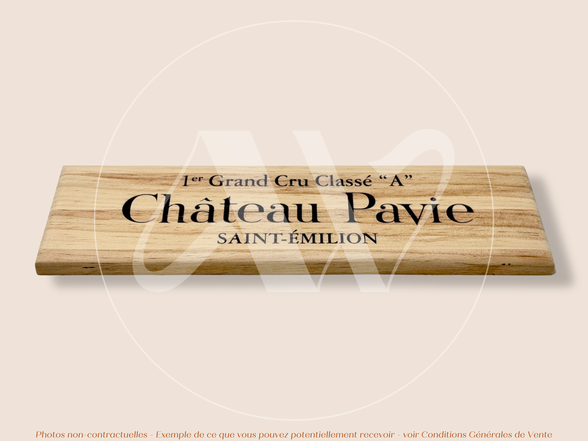 Estampe / Façade d'une caisse de vin en bois du Chateau Pavie - Saint-Emilion - Bordeaux | Format 6 bouteilles = 30x9 cm