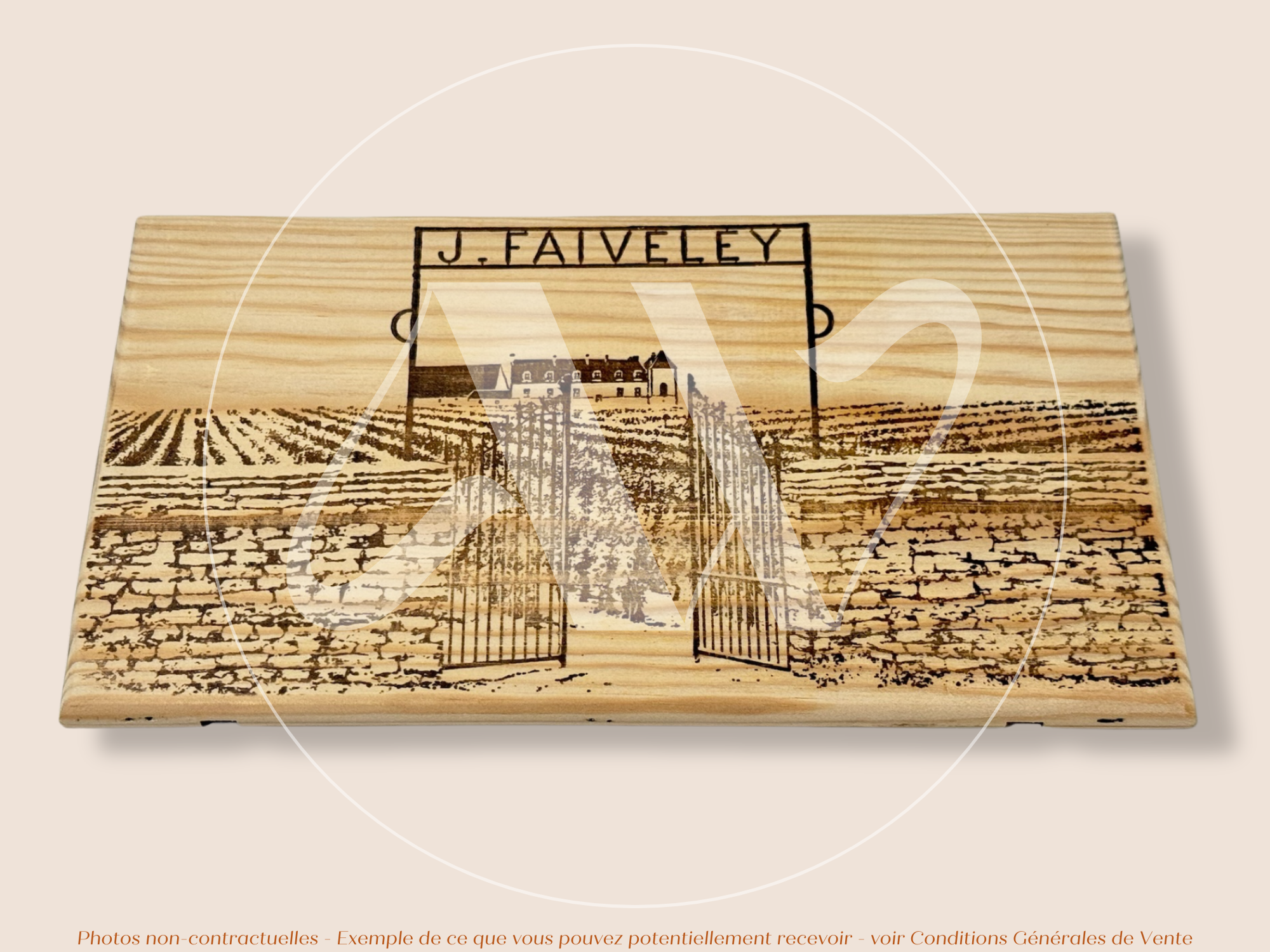 Estampe / Façade d'une caisse de vin en bois du Domaine Faiveley - Bourgogne | Format 6 bouteilles = 30x17