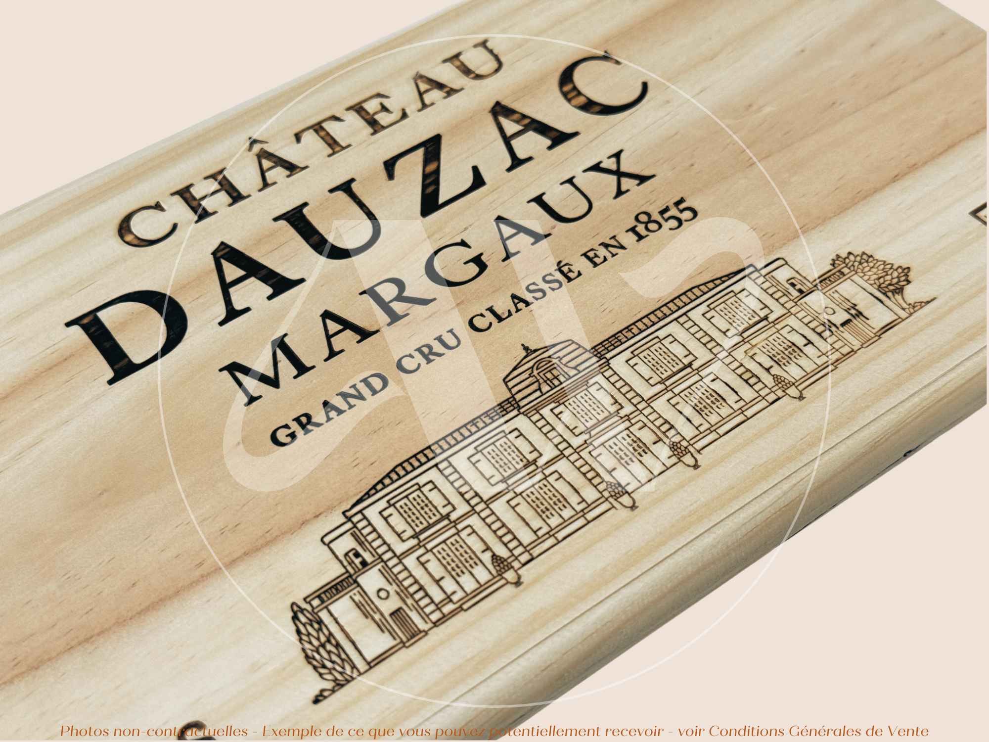Estampe / Façade d'une caisse de vin en bois du Chateau Dauzac - Margaux - Bordeaux | Format 12 bouteilles = 30x17 cm