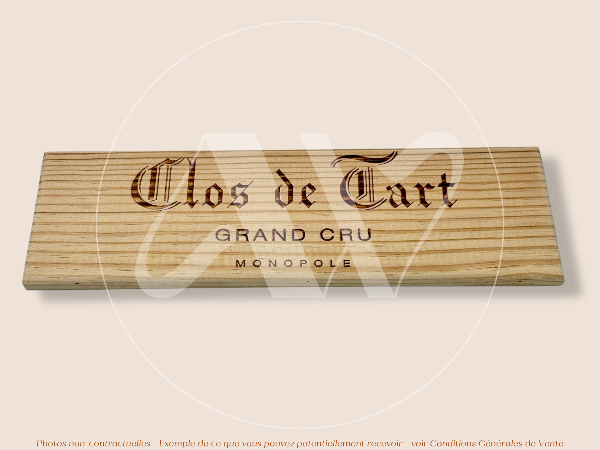 Estampe / Façade d'une caisse de vin en bois du Domaine du Clos de Tart - Bourgogne | Format 6 bouteilles = 30x9 cm
