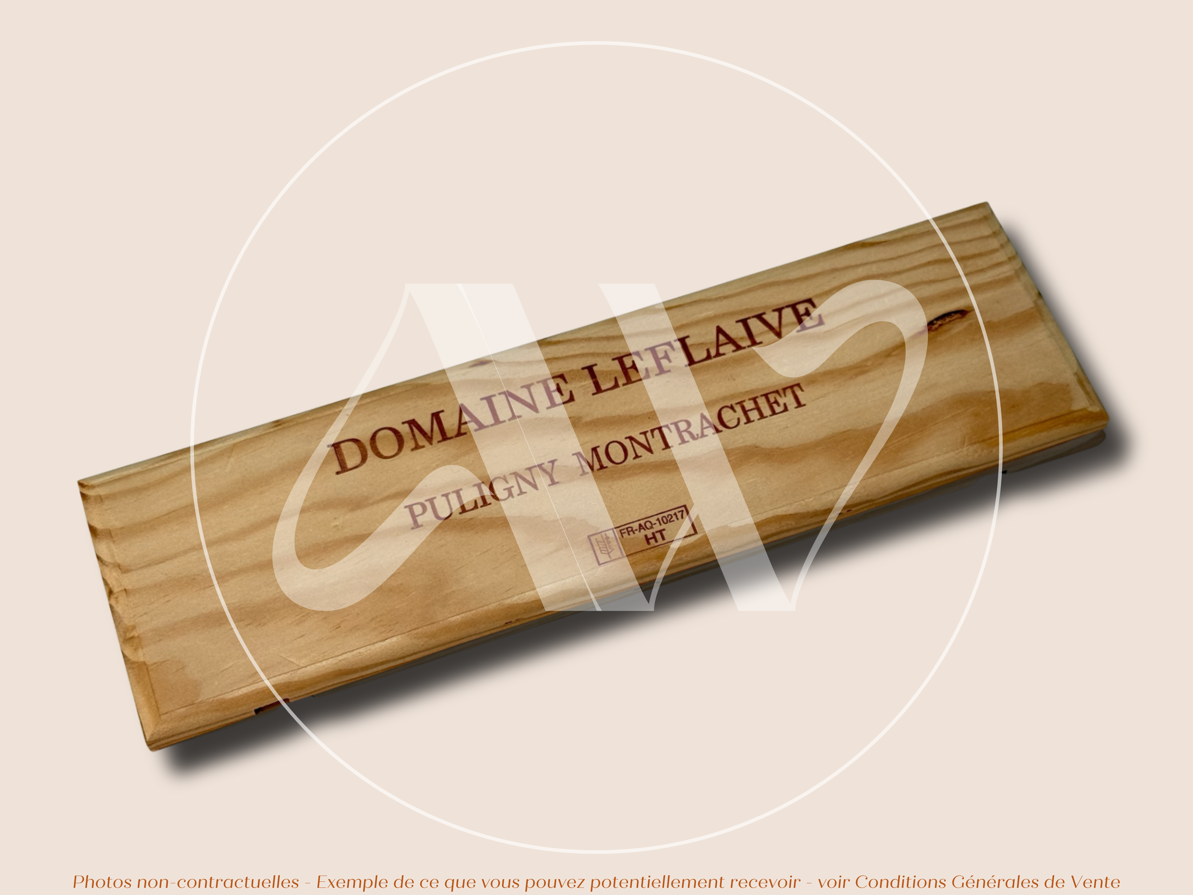 Domaine Leflaive — Bourgogne — France — Puligny-Montrachet — Sans millésime — 30 × 9 cm — Façade flamme caisse de vin en bois