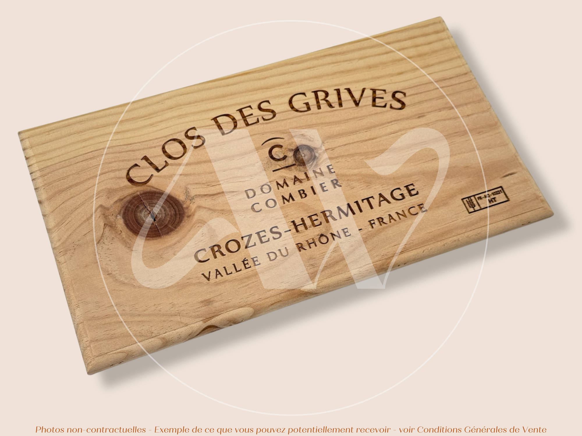 Estampe / Façade d'une caisse de vin en bois du Domaine Combier du Clos des Grives - Vallée du Rhône | Format 6 bouteilles = 30x17
