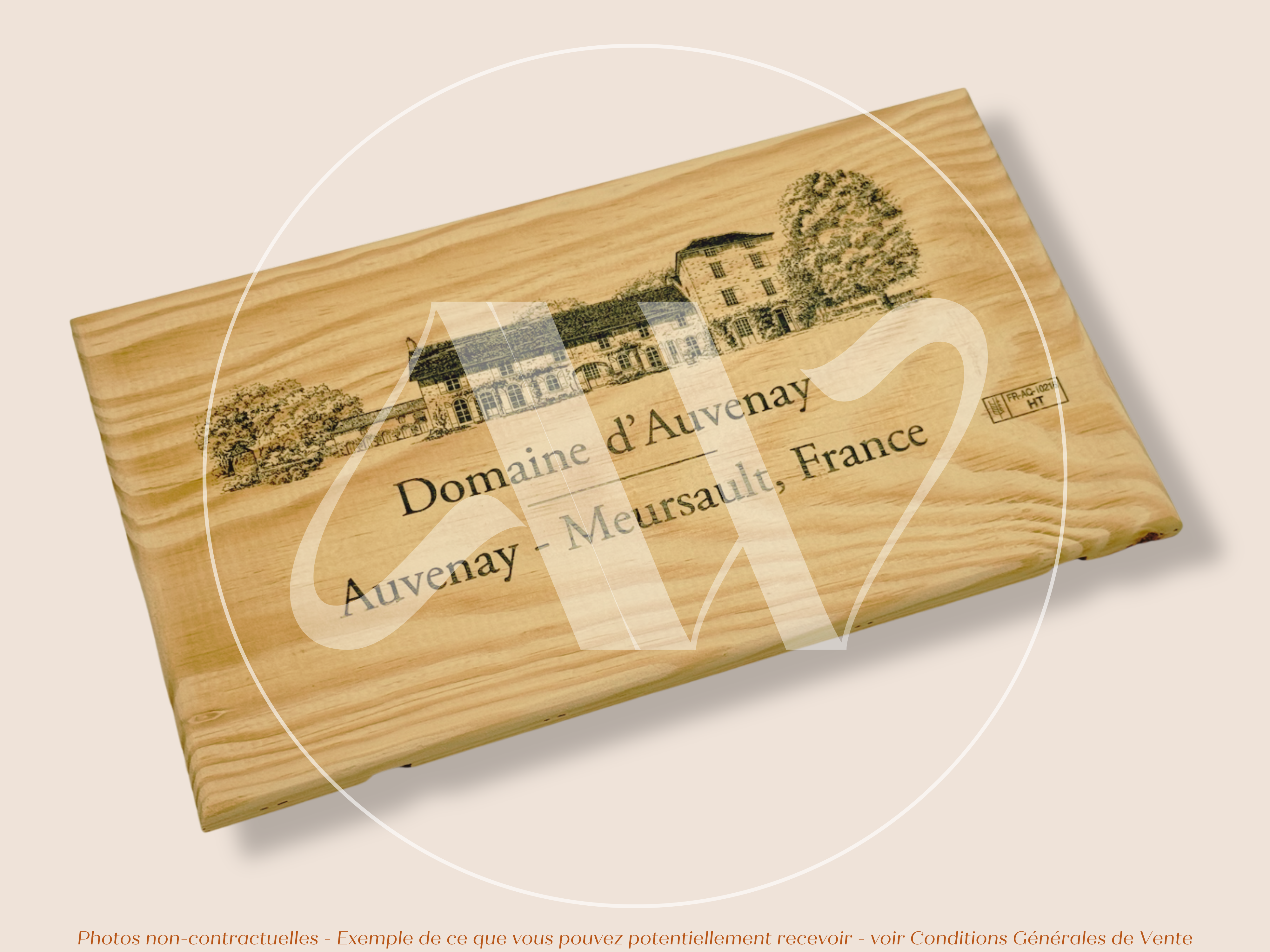 Domaine d'Auvenay — Bourgogne — France — Meursault — Sans millésime — 30 × 17 cm — Estampe caisse de vin en bois