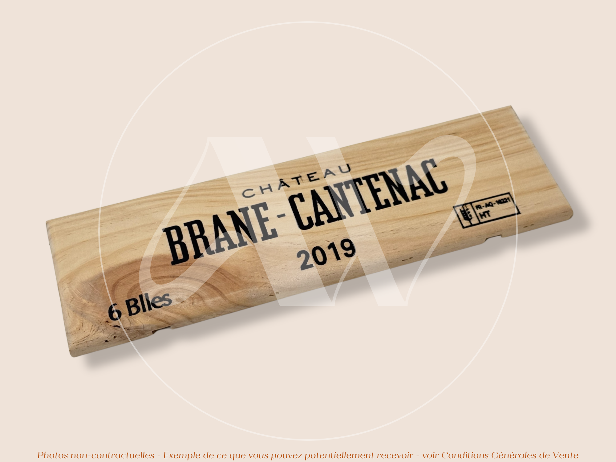 Estampe / Façade d'une caisse de vin en bois du Chateau Brane Cantenac - 2019 - Margaux - Bordeaux | Format = 30x9 cm