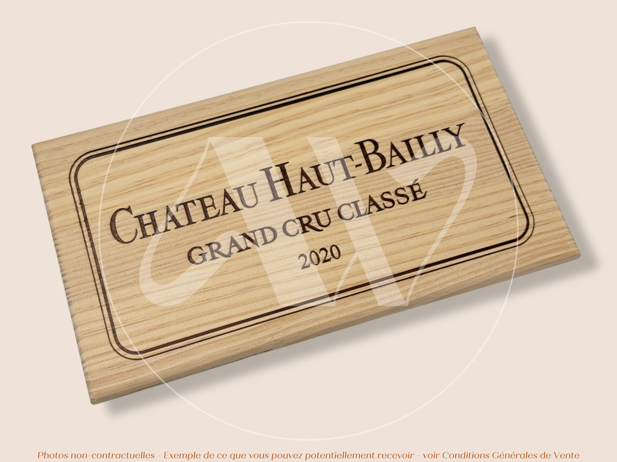 Estampe / Façade d'une caisse de vin en bois du Chateau Haut-Bailly - 2020 - Bordeaux | Format 6 ou 12 bouteilles = 30x17