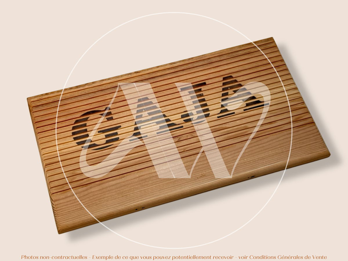 Estampe / Façade d'une caisse de vin en bois du Domaine Gaja - Barbaresco - Italie | Format 6 bouteilles = 30x17 cm