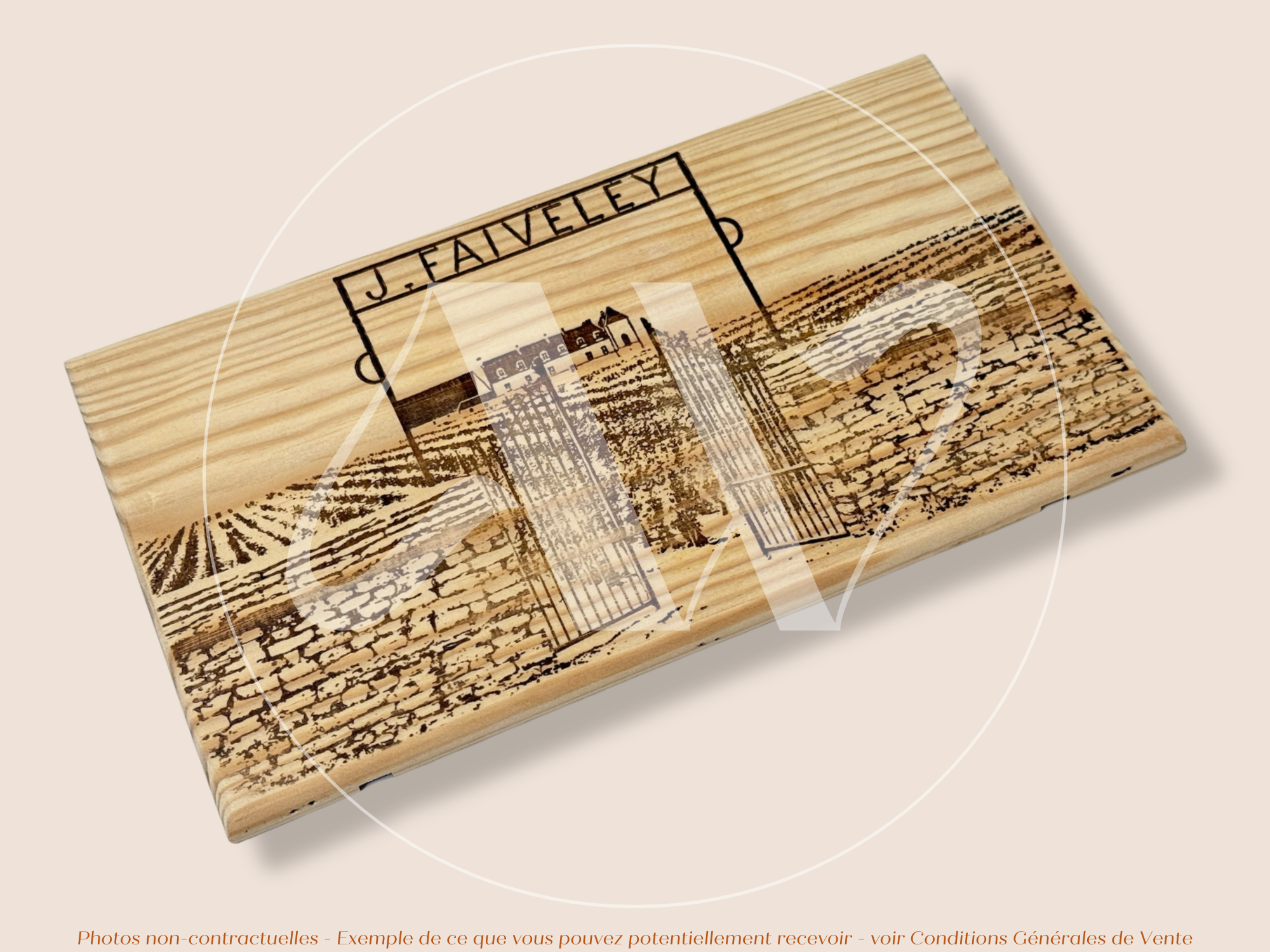 Estampe / Façade d'une caisse de vin en bois du Domaine Faiveley - Bourgogne | Format 6 bouteilles = 30x17