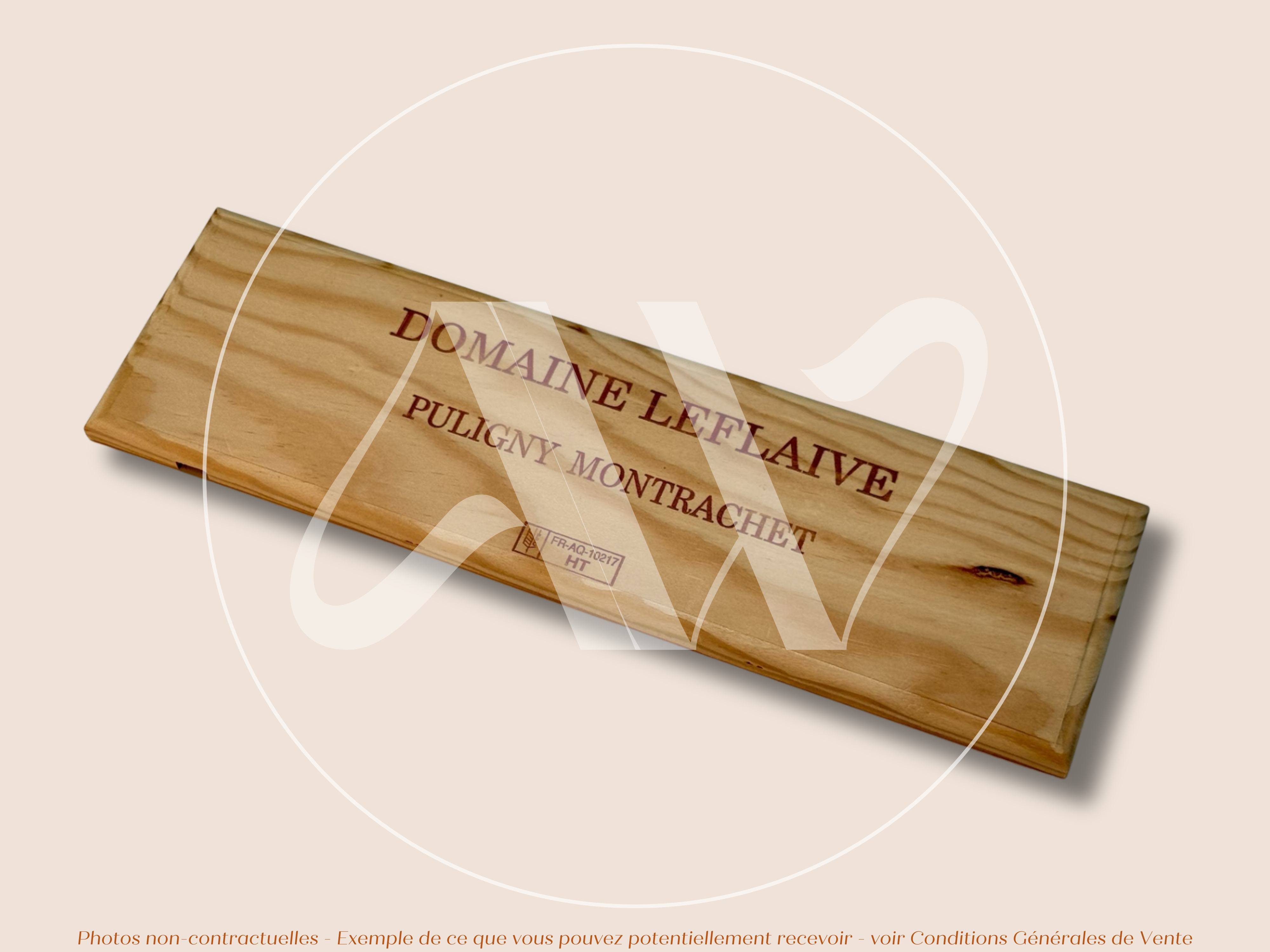 Domaine Leflaive — Bourgogne — France — Puligny-Montrachet — Sans millésime — 30 × 9 cm — Façade flamme caisse de vin en bois