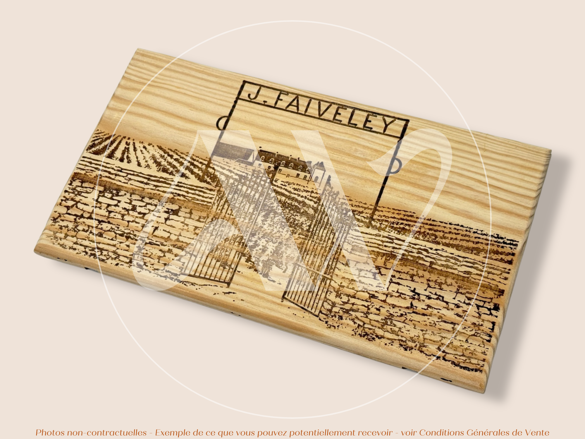 Estampe / Façade d'une caisse de vin en bois du Domaine Faiveley - Bourgogne | Format 6 bouteilles = 30x17