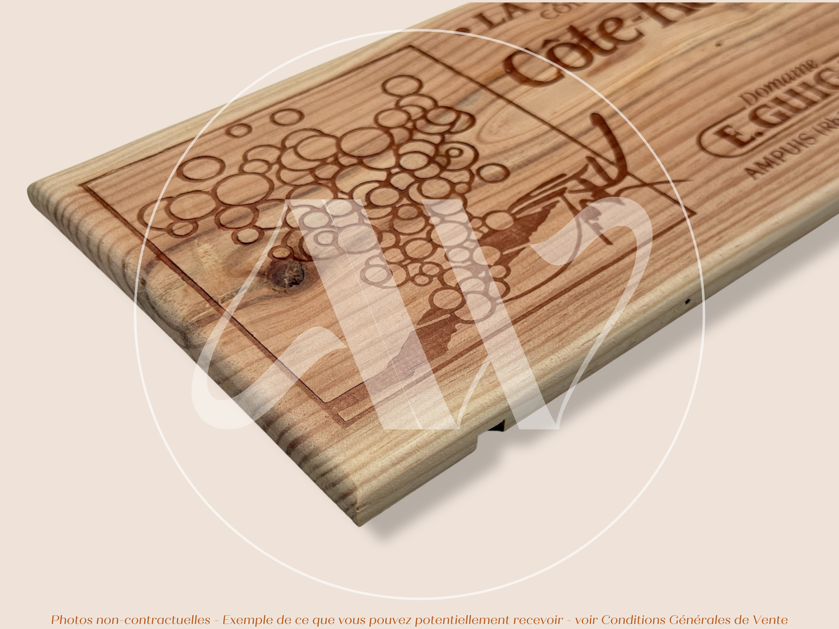 Estampe / Façade d'une caisse de vin en bois du Domaine Guigal - La Turque - Cote-Rotie | Format 6 bouteilles = 30x17 cm