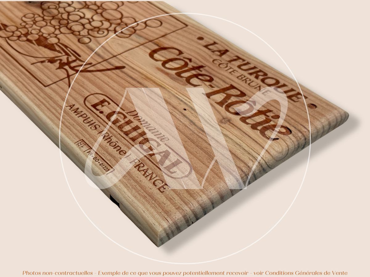 Estampe / Façade d'une caisse de vin en bois du Domaine Guigal - La Turque - Cote-Rotie | Format 6 bouteilles = 30x17 cm