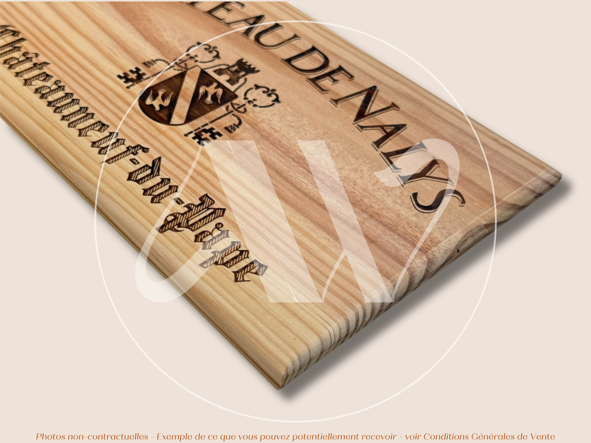 Estampe / Façade d'une caisse de vin en bois du Chateau de Nalys - Guigal - Chateauneuf du Pape - Rhône | Format 6 bouteilles = 30x17 cm
