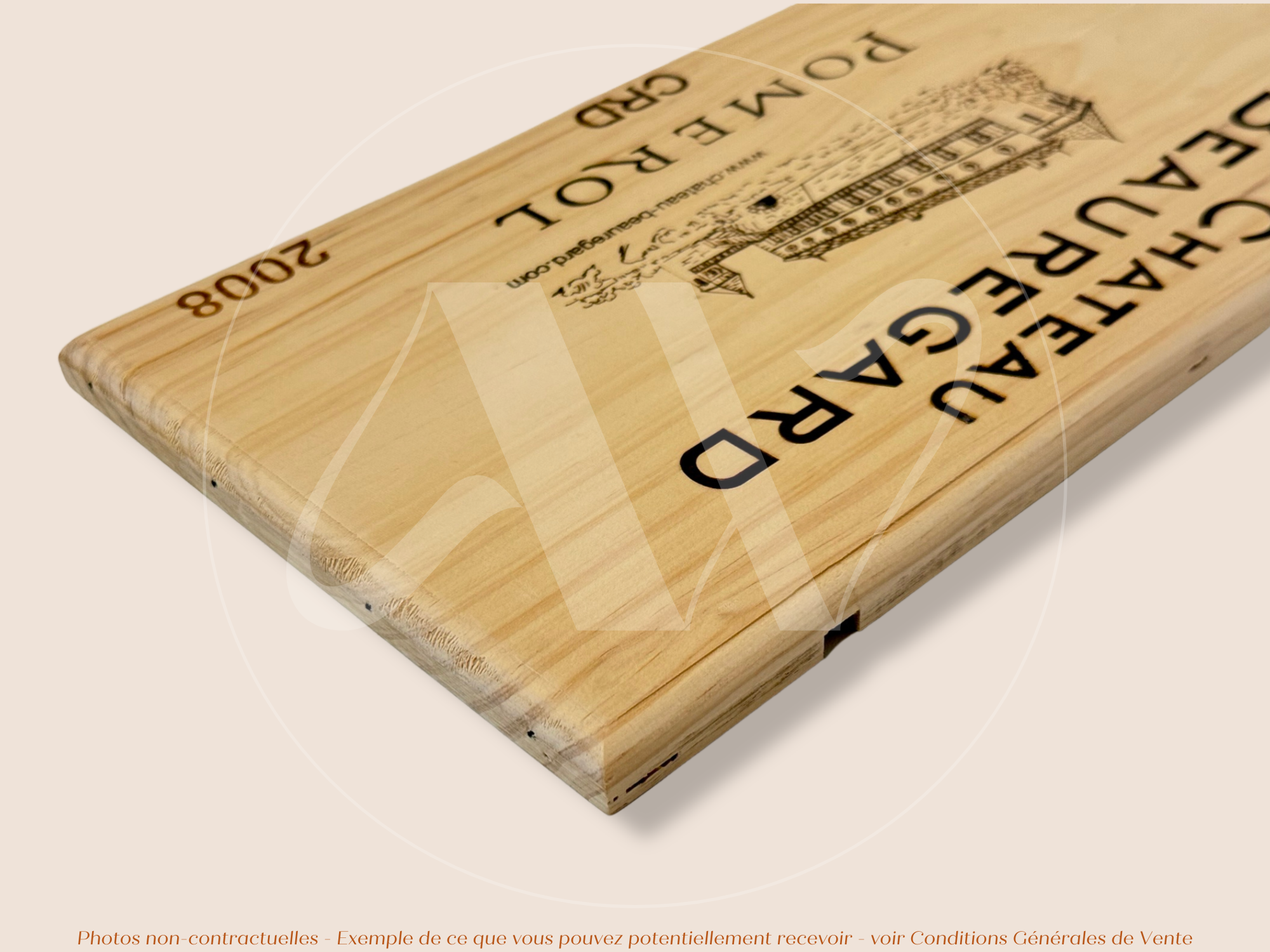 Estampe / Façade d'une caisse de vin en bois du Chateau Beauregard - Pomerol - 2008 - Bordeaux | Format 30x17 cm