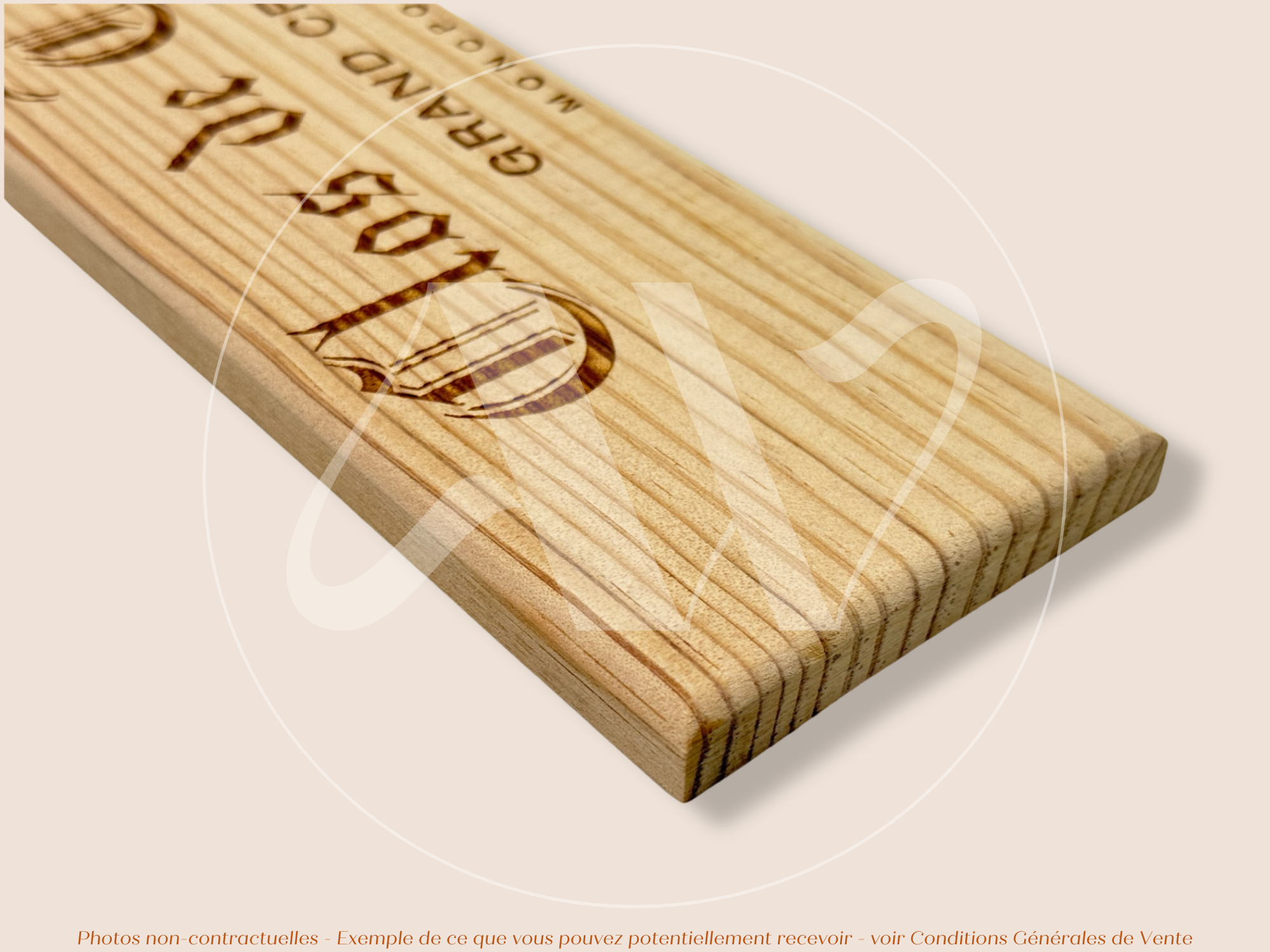 Estampe / Façade d'une caisse de vin en bois du Domaine du Clos de Tart - Bourgogne | Format 6 bouteilles = 30x9 cm