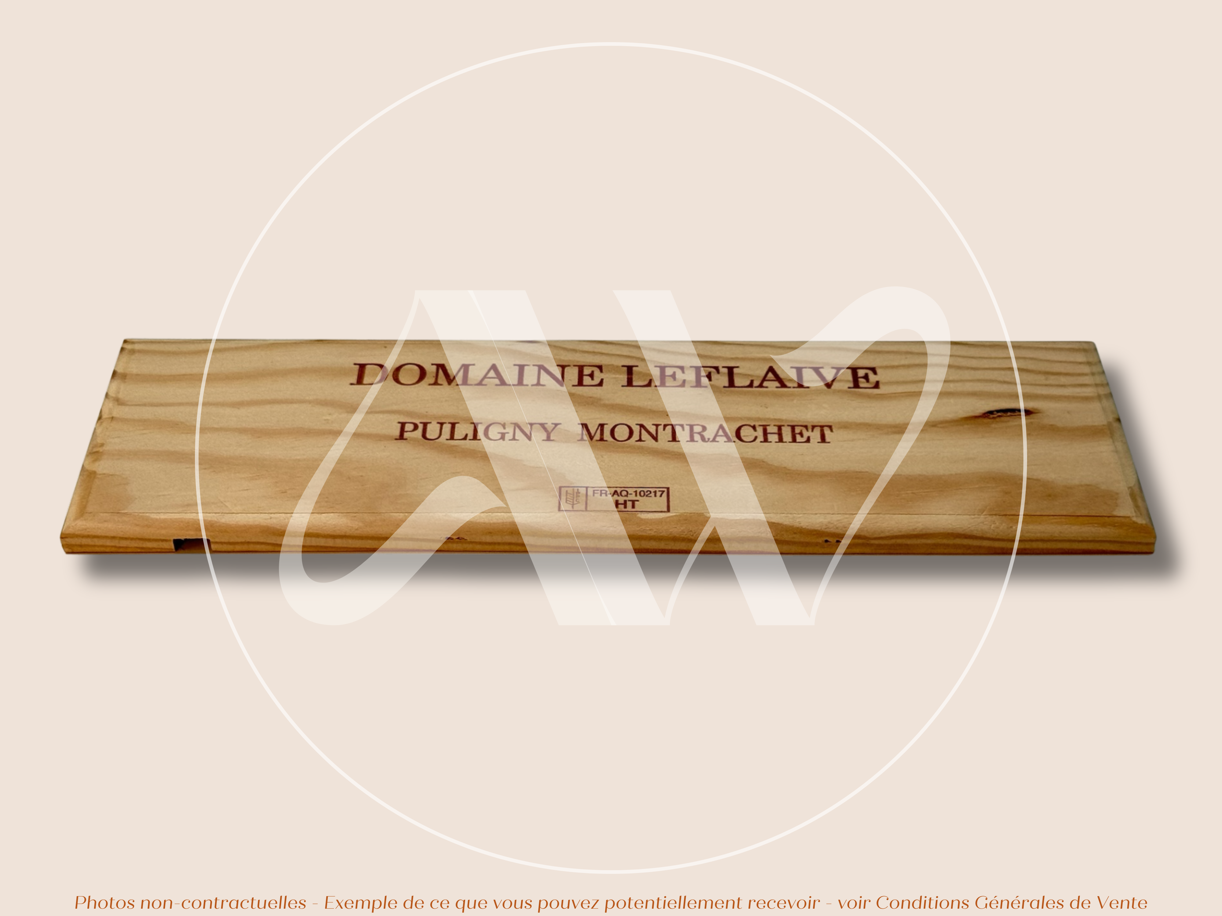 Domaine Leflaive — Bourgogne — France — Puligny-Montrachet — Sans millésime — 30 × 9 cm — Façade flamme caisse de vin en bois