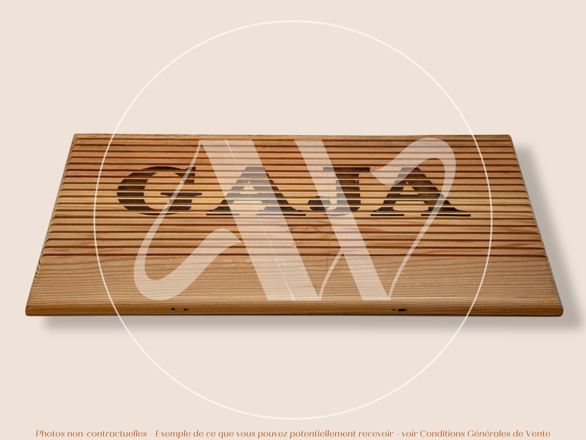 Estampe / Façade d'une caisse de vin en bois du Domaine Gaja - Barbaresco - Italie | Format 6 bouteilles = 30x17 cm