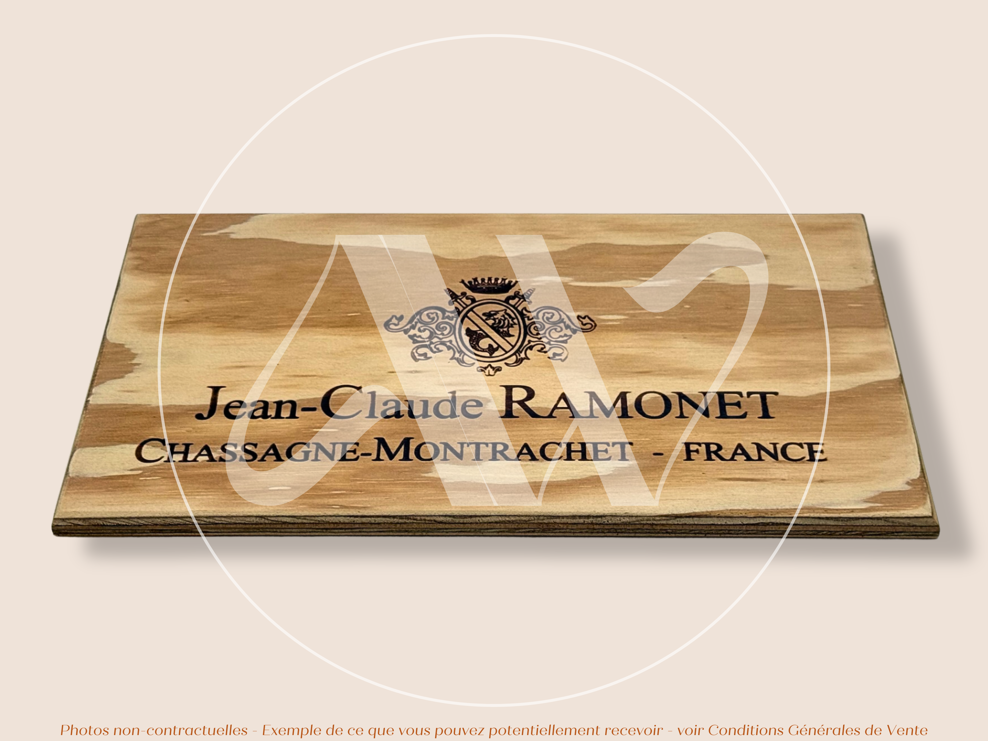 Jean-Claude Ramonet — Bourgogne — France — Chassagne-Montrachet — Sans millésime — 30 × 17 cm — Couvercle plaque caisse de vin en bois
